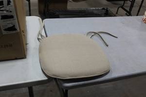 Lot of (5) Seat Cushion Cream 18Wx17D