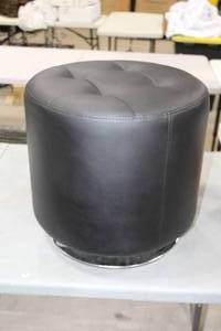 Stool Black 17Wx17H