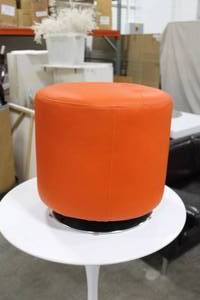 Ottoman Orange 18Dx17H