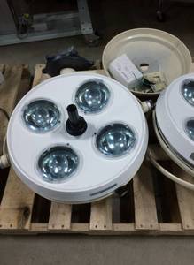 BIGGIE WOW MSRP $25,000&nbspSKYTRON INFINITY IF54 SERIES SURGICAL SURGERY DOUBLE HEAD DUAL FOUR BULB EXAMINATION&nbspLIGHTS OPERATORY LAMPS COMPLETE WITH REMOTE DIMMER SWITCHES - GREAT WORKING CONDITION&nbsp