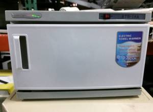 MSRP $150 RTD-16A Towel Warmer - Excellent Working Condition