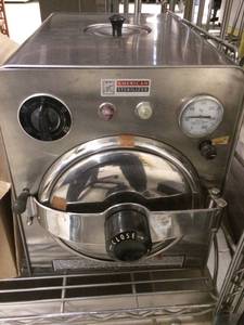 Amsco Dynaclave 576A Medical Autoclave Benchtop Medical Instrument Steam Sterilizer - Great Working Condition - Comes With 1 Tray - On Just Sold Online For $800