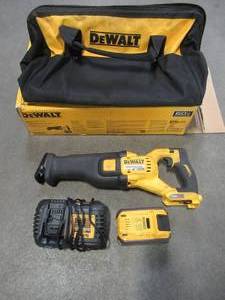 lot 81 image: Dewalt FLEXVOLT 60-Volt MAX Cordless Brushless Reciprocating Saw with (1) FLEXVOLT 9.0Ah Battery, DCS389X1 - Used.