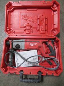 lot 86 image: MILWAUKEE 1 12 in. SDS D-Handle Rotary Hammer, 5262-21 - Used.