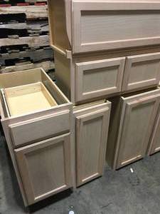 lot 16 image: Lot of assorted Kitchen cabinets Customer Returns See Pictures