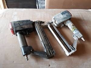 Lot of (2) SENCO SKSXP Pneumatic BradFinish Nailers