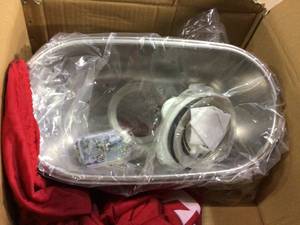 lot 18 image: Ukinox D181 Undermount Single Bowl Stainless Steel Kitchen Sink Customer Return See Pictures