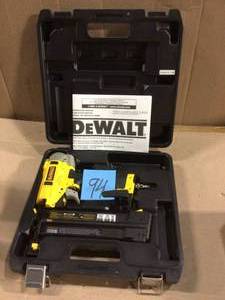 lot 94 image: DEWALT DWFP12231 18-Gauge 2-Inch Brad Nailer Kit, Yellow Customer Return See Pictures Customer Return See Pictures