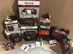 MIX LOT OF PORTABLE POWER Customer Returns See Pictures