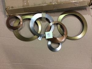 Multi Metallic Rings Metal Wall Decor Customer Returns See Pictures