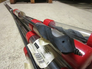 lot 829 image: B & A HIGH SPEED, FLEX SHAFT, WIRE FISHING DRILL BITS
