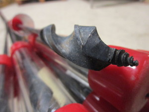 lot 855 image: B & A HIGH SPEED, FLEX SHAFT, WIRE FISHING DRILL BITS