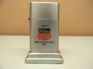 lot 6 image: VINTAGE 1957 ZIPPO BARCROFT TABLE LIGHTER -PHILLIPS 66, NEW CUSTOMER PLAN AWARD - AWESOME PIECE - SEE PICTURES