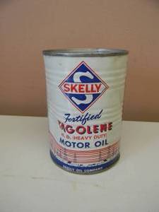 lot 78 image: VINTAGE SKELLY MOTOR OIL ONE QUART CAN - METAL - RARE - FULL - VERY COOL - SEE PICTURES