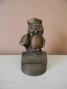 lot 87 image: Vintage Advertising Coin Bank Buy Wise - Buy Wards Riverside Owl Metal - APPROX 6.5 - AWESOME PIECE - SEE PICTURES
