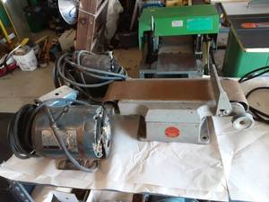 Duro Belt Driven Bench Mounted Belt Sander With 2 Electric Motors
