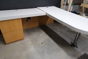 OFFICE DESK