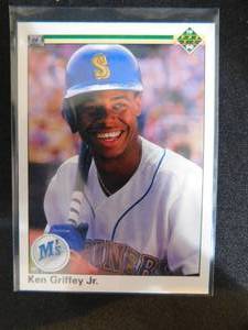 lot 6 image: 1990 Upper Deck Ken Griffey Jr. #156 2nd Year Upper Deck Card