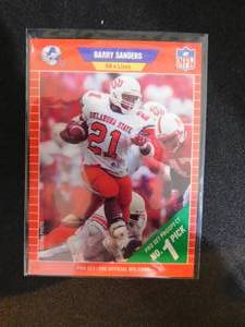 lot 11 image: 1989 Pro Set Barry Sanders Rookie Card #494
