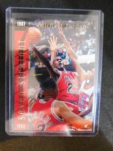 lot 12 image: 1993 Upper Deck Michael Jordan Wilt Chamberlain #SP3