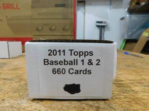 lot 30 image: 2011 Topps Baseball Series 1 & 2 Complete Set (660) Cards