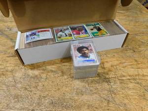 lot 32 image: 1983 Topps Football Lot Rookies, Stars And HOFers - Approximately (900) Cards