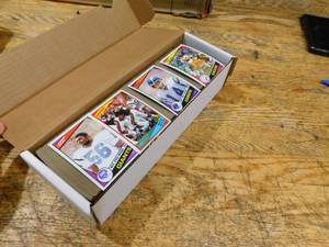 lot 36 image: 1984 Topps Football Lot Rookies, Stars And HOFers - Approximately (600) Cards