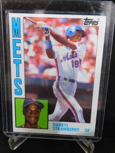 lot 70 image: 1984 Topps Darryl Strawberry Rookie Card #182 LK