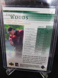 lot 104 image: 2001 Upper Deck Tiger Woods Rookie Cards #1