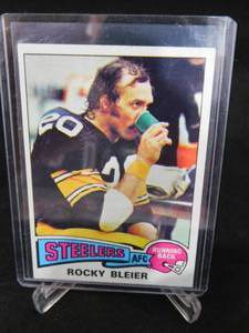 lot 117 image: 1975 Topps Rocky Bleier Rookie Card #39 LK