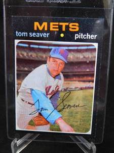 lot 129 image: 1971 Topps Tom Seaver #160 Excellent Condition LK