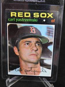 lot 130 image: 1971 Topps Carl Yastrzemski #530 Excellent Condition LK