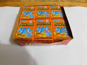 lot 197 image: 1990 Donruss Baseball Cello Box With (24) Packs
