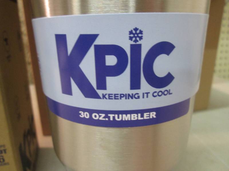 Lot of 6 - 30 ounce K Pic Double Wa...