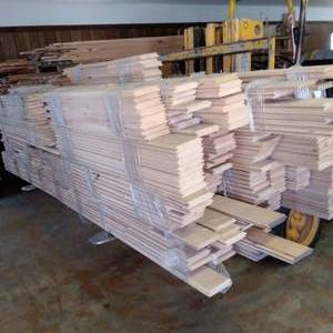 lot 311 image: 4 x 34 Red Oak T&G (SS2A)