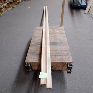 lot 161 image: 2 14 x 916 Pine Crown Moulding (SC9A)