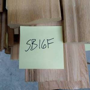 lot 271 image: 3 1116 x 34 Red Oak Chair Rail (SB16F)