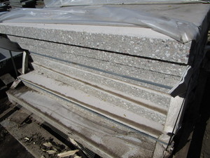 lot 18 image: Concete paver, 48x18x2.75, qty 8...