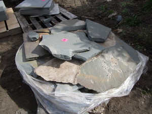 lot 38 image: Flagstone Pavers, irregular sizes u...