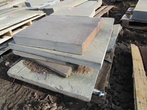 lot 73 image: Blue Stone pavers, larger sizes...