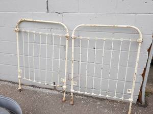 lot 10 image: Antique Steel Bed Frame - Great for Garden Trellis