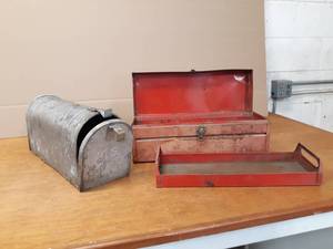 lot 31 image: Vintage Galvanized Mail Box and Tool Box