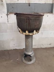 lot 42 image: Repurposed Planter on Stand