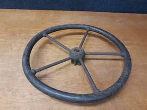 lot 158 image: Heavy Iron Steering  Valve Wheel