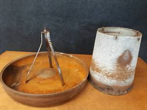 lot 174 image: Vintage Galvanized Plant Hangers