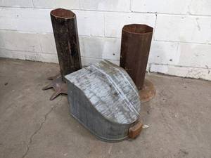 lot 84 image: Pair of BirdfeederPlanter Stands with Galvanized Chute