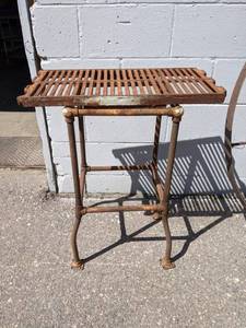 lot 118 image: Antique Pipe Table w Cast Iron Grate Top
