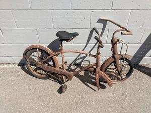 lot 131 image: Vintage Western Flyer Childs Boys Bike and Front of Trike