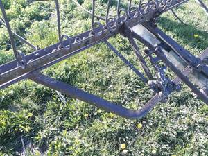 lot 3 image: Antique Hay Rake