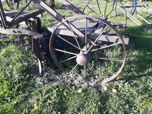 lot 11 image: Northfield Patrol Grader Antique Road Grader - Northfield Iron Co. Northfield MN